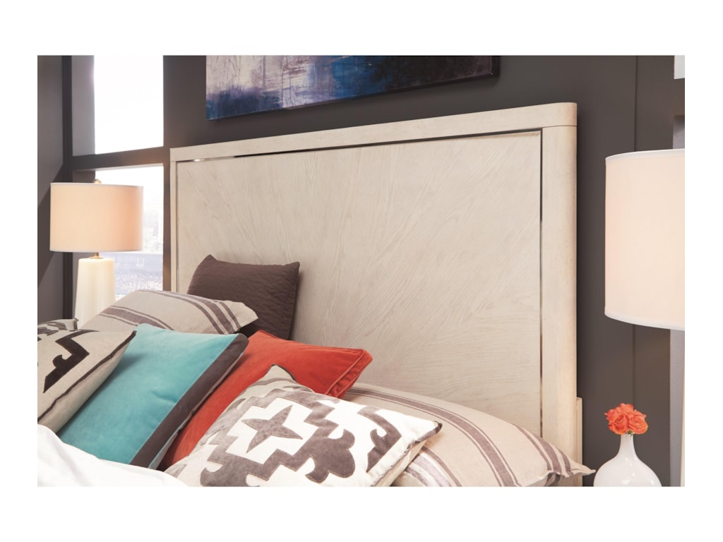 Legacy Classic 11 WestKing Panel Bed