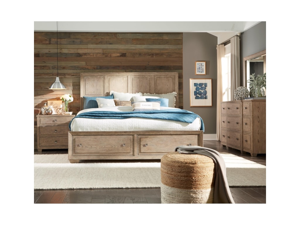 Legacy Classic BridgewaterQueen Panel Bed w/ Storage Footboard