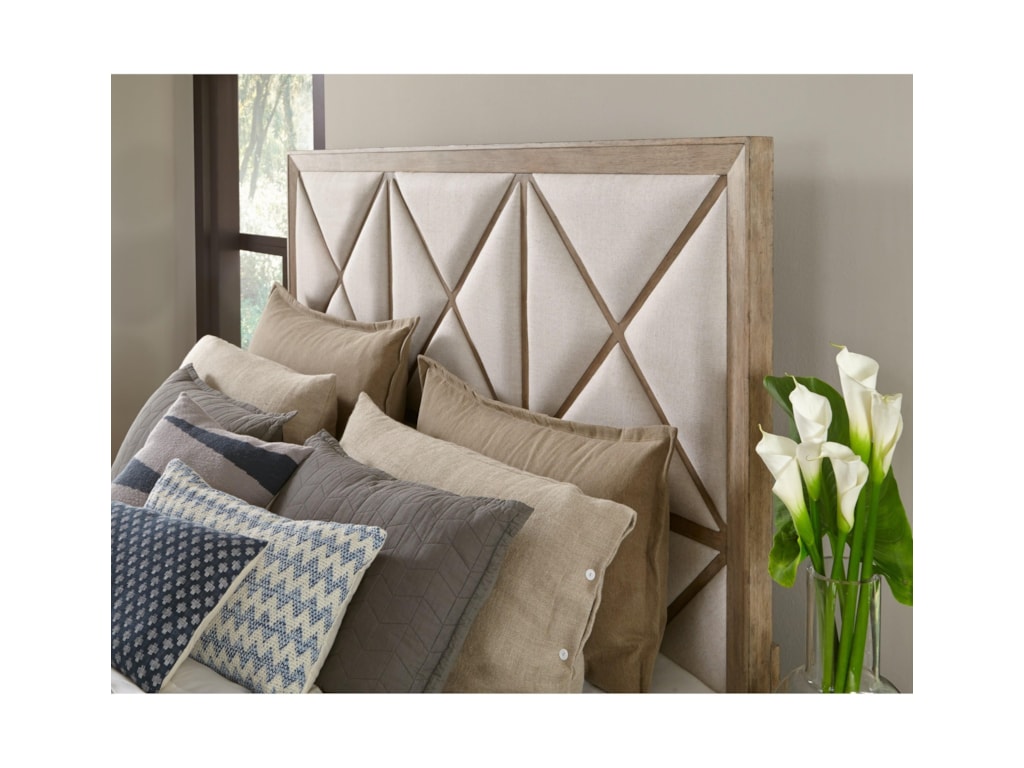 Legacy Classic BridgewaterQueen Upholstered Bed