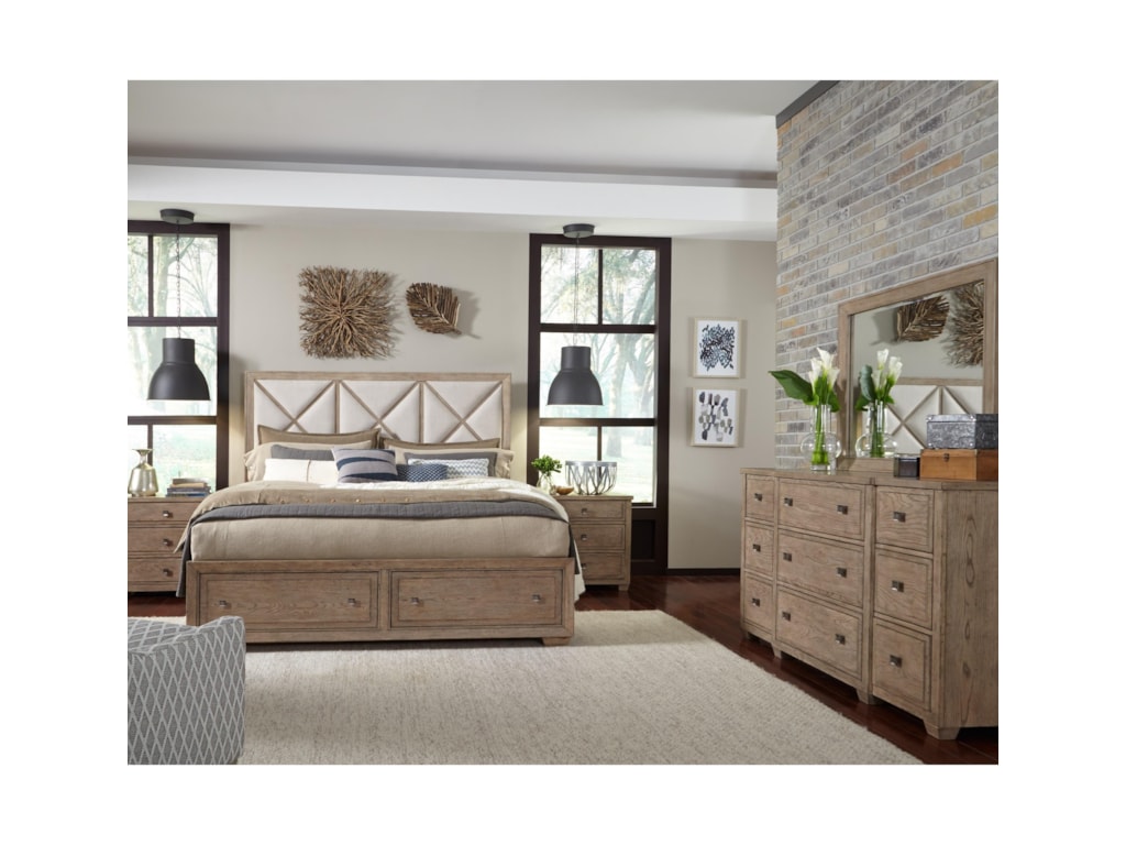 Legacy Classic BridgewaterQueen Upholstered Bed