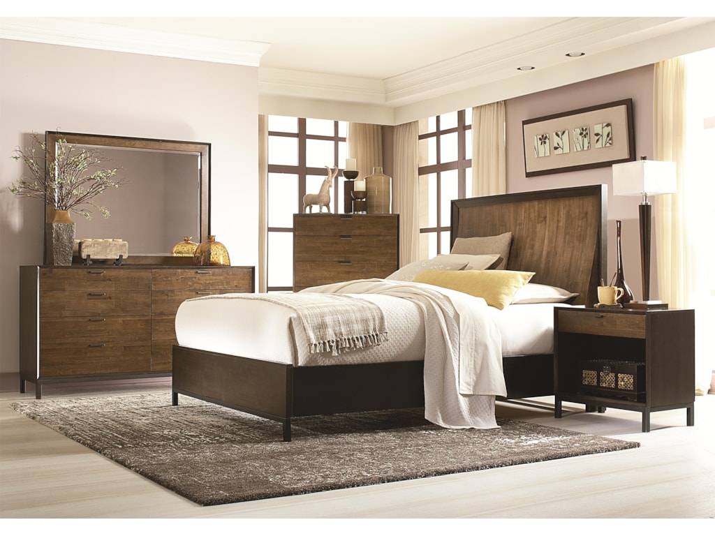 Legacy Classic KateriQueen Panel Bed