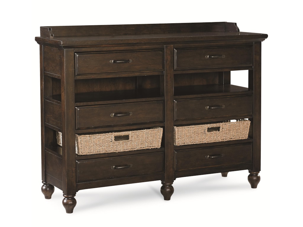 Legacy Classic ThatcherSideboard