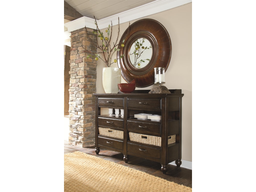 Legacy Classic ThatcherSideboard