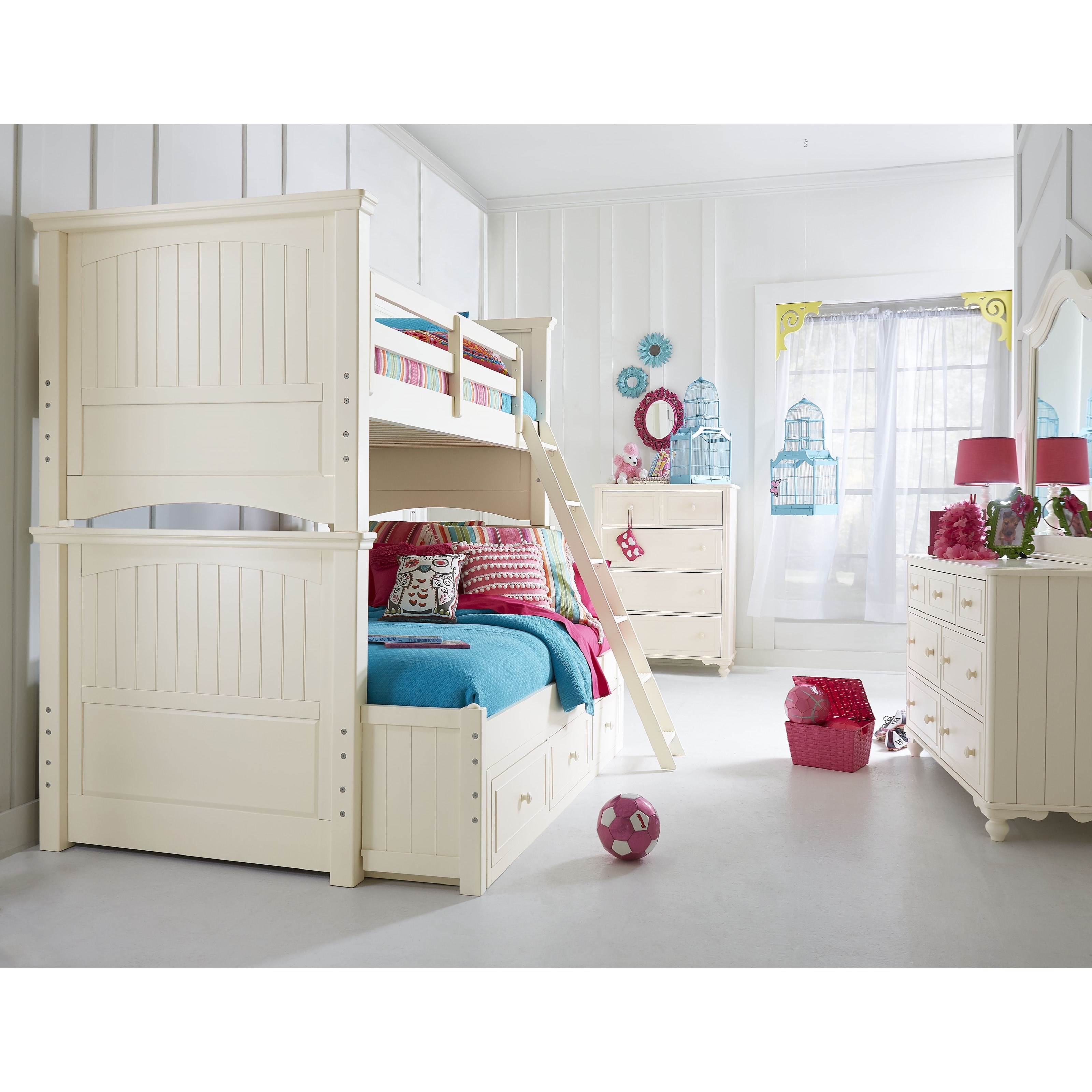 Legacy Classic Kids Summerset 6481 8140k Twin Over Full Panel Bunk