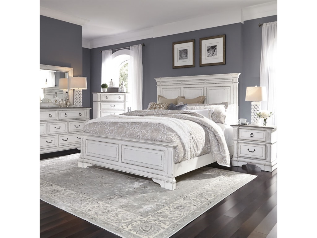 Liberty Furniture Abbey ParkQueen Panel Bed