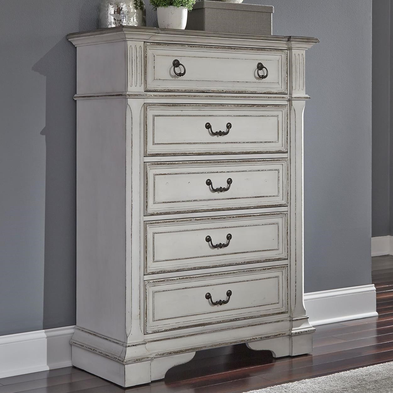Vendor 5349 Abbey Park 520 Br41 Traditional 5 Drawer Chest Of