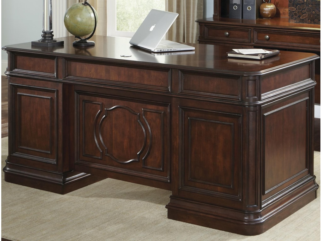 Liberty Furniture Brayton Manor Jr Executive Traditional Liberty Furniture Brayton Manor Jr Executive Traditional Desk With 5 Drawers