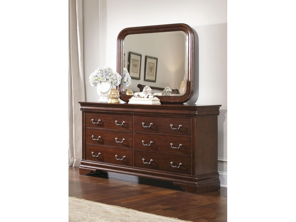 Liberty Furniture Carriage CourtQueen Sleigh Bed, Dresser & Mirror