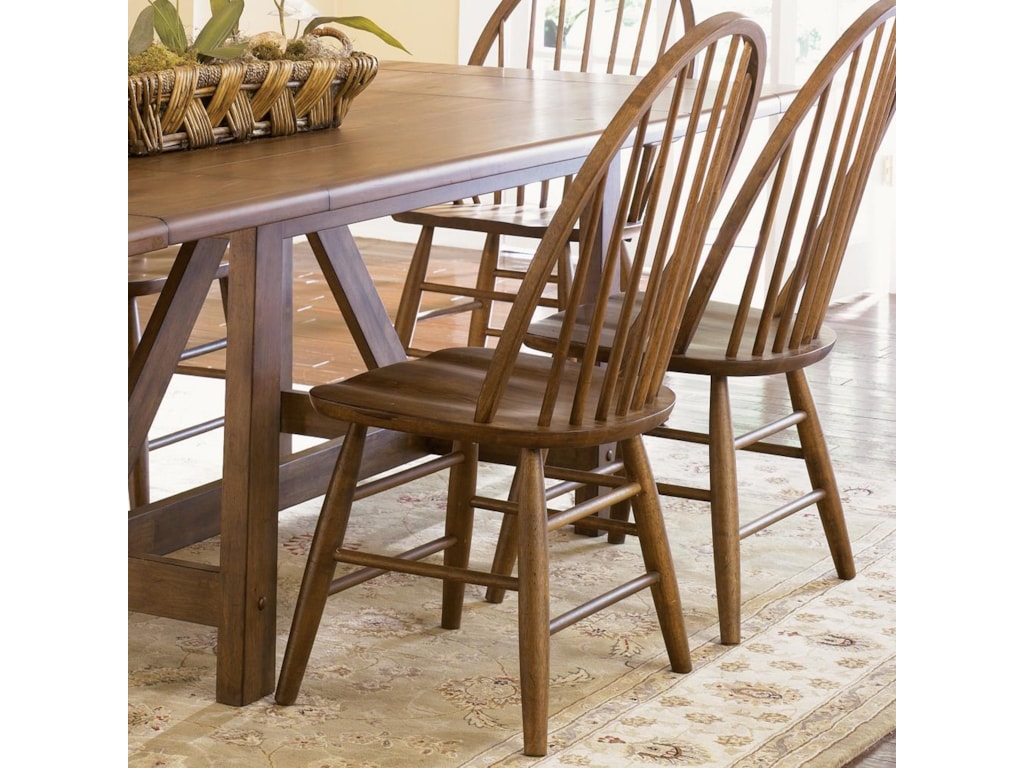 Liberty Furniture Farmhouse Windsor Back Side Chair