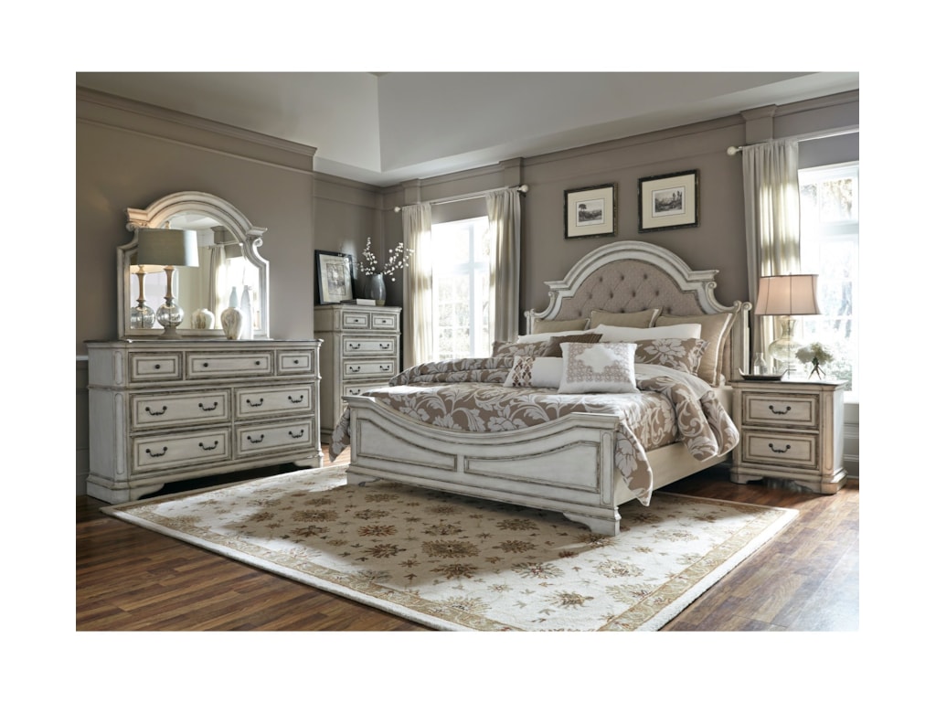 Liberty Furniture Magnolia ManorKing Upholstered Bed