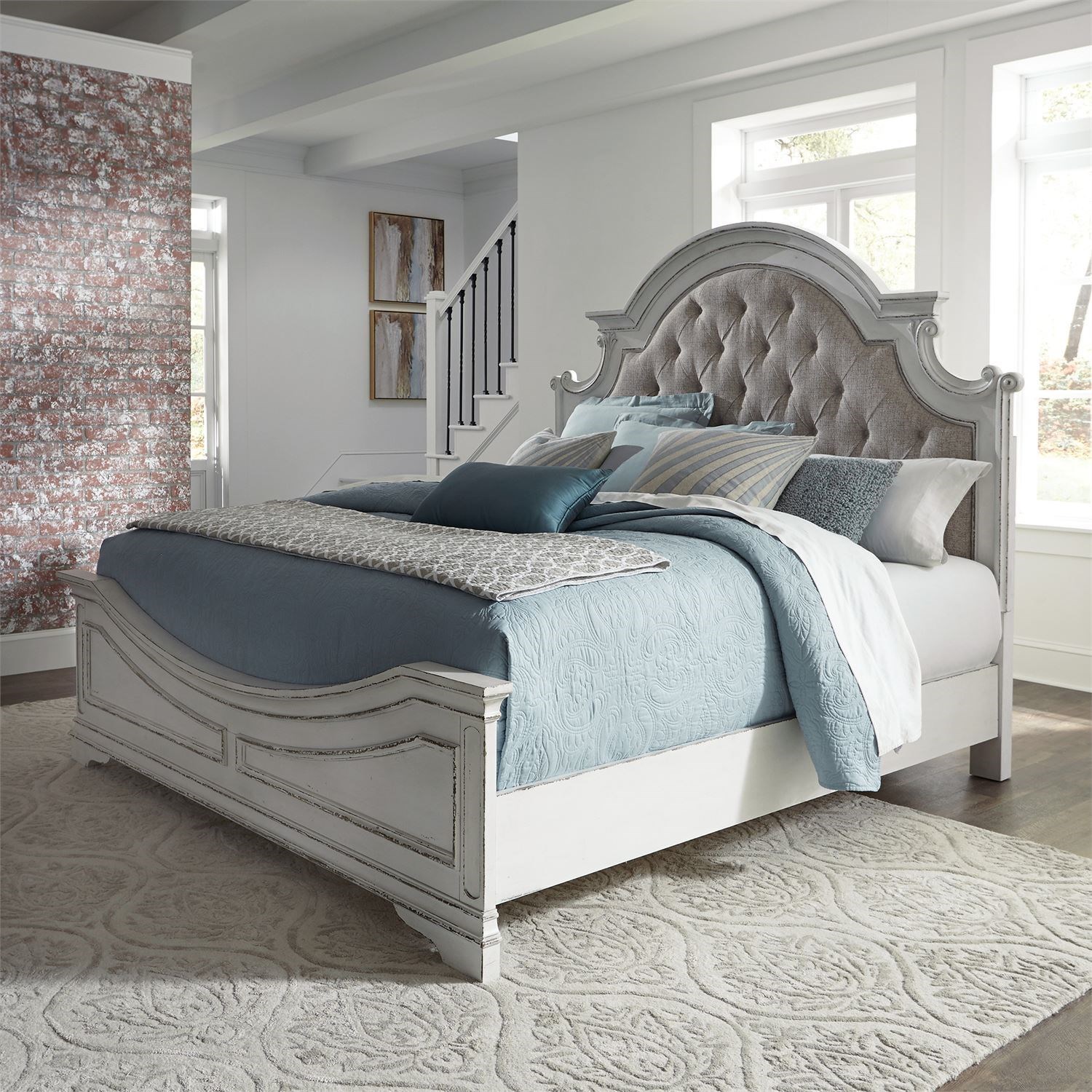 Liberty Furniture Magnolia Manor King Upholstered Bed Johnny Janosik Upholstered Beds