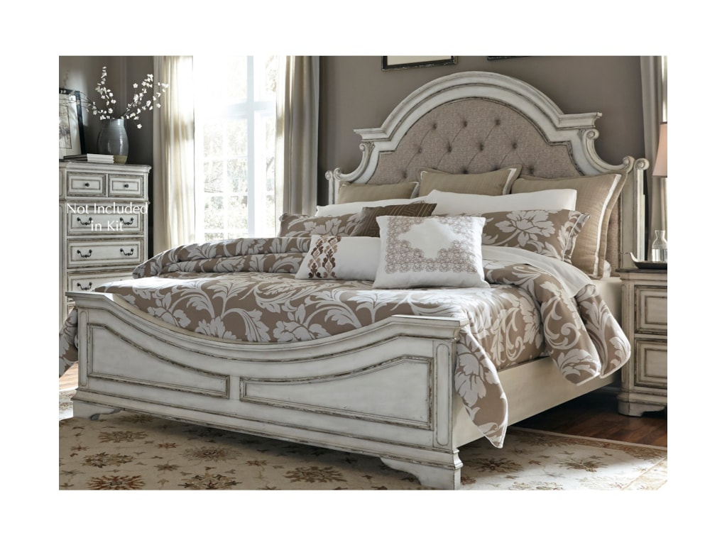 Liberty Furniture Magnolia ManorQueen Upholstered Panel Headboard