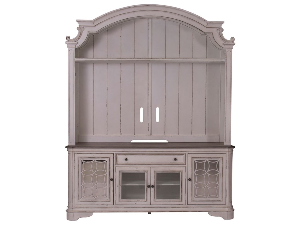 Magnolia Manor Entertainment Center