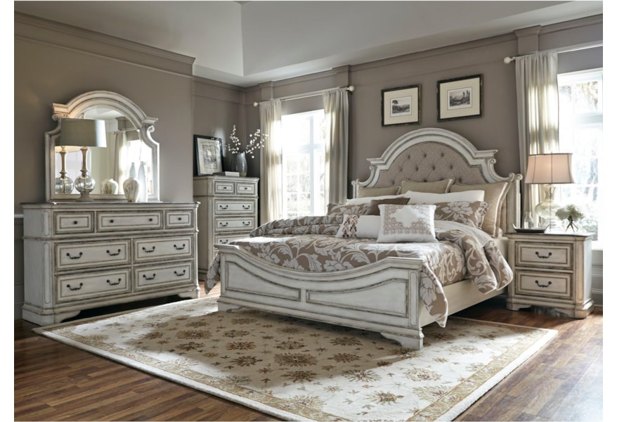 Liberty Furniture Magnolia Manor 3 Piece Bedroom Set Includes King Bed Dresser Mirror Darvin Furniture Bedroom Groups