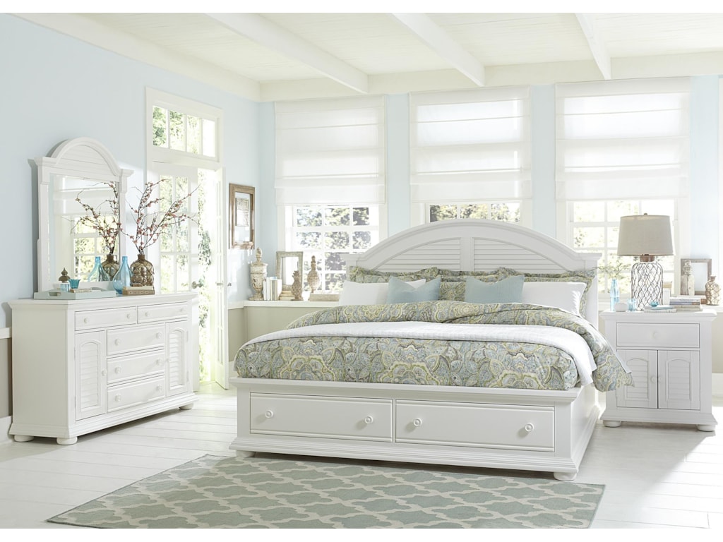 Liberty Furniture Summer HouseKing Storage Bed
