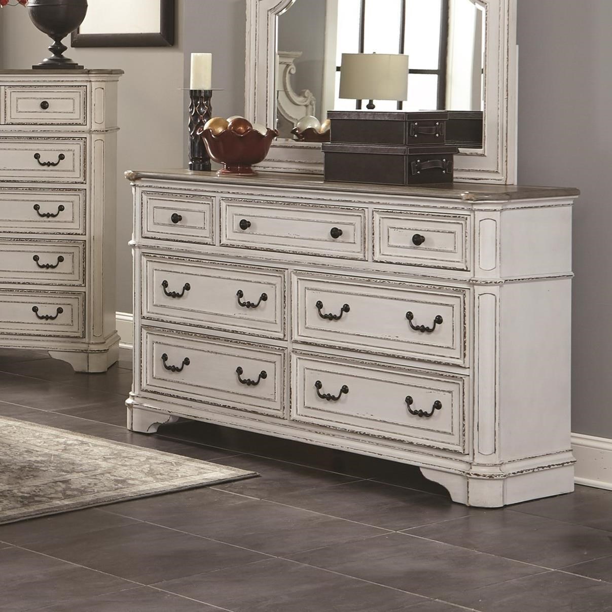 Lifestyle Magnifico Vintage Casual Dresser With Seven Drawers