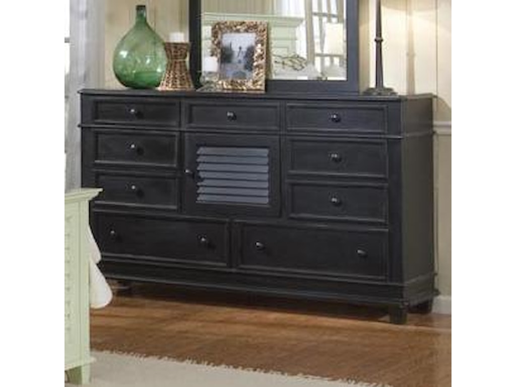Linwood Furniture Villages of Gulf BreezeTriple Drawer Dresser