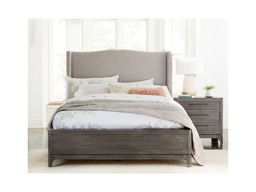 Modus International CiceroQueen Upholstered Bed