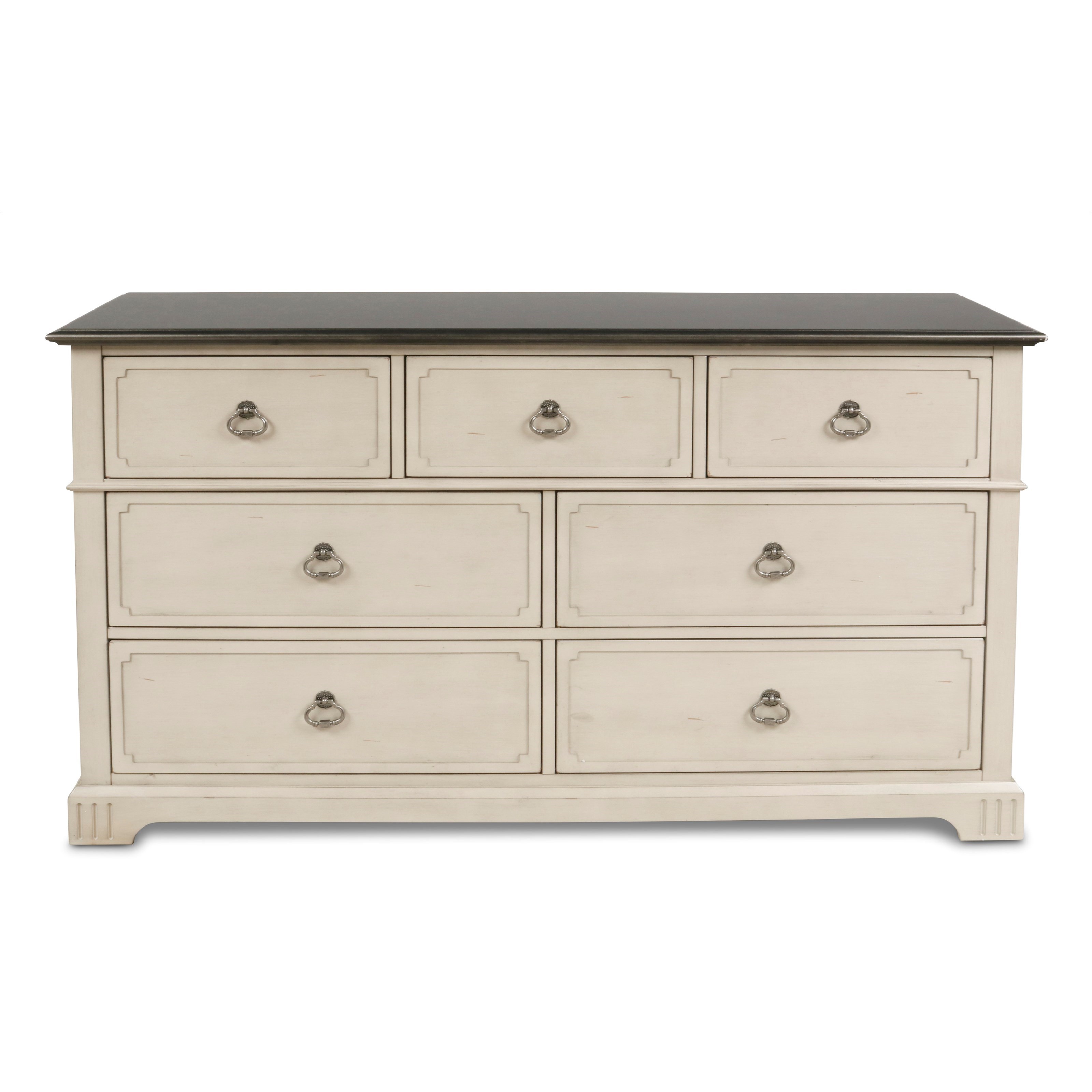 New Classic Avalon Cove Relaxed Vintage 7 Drawer Dresser With