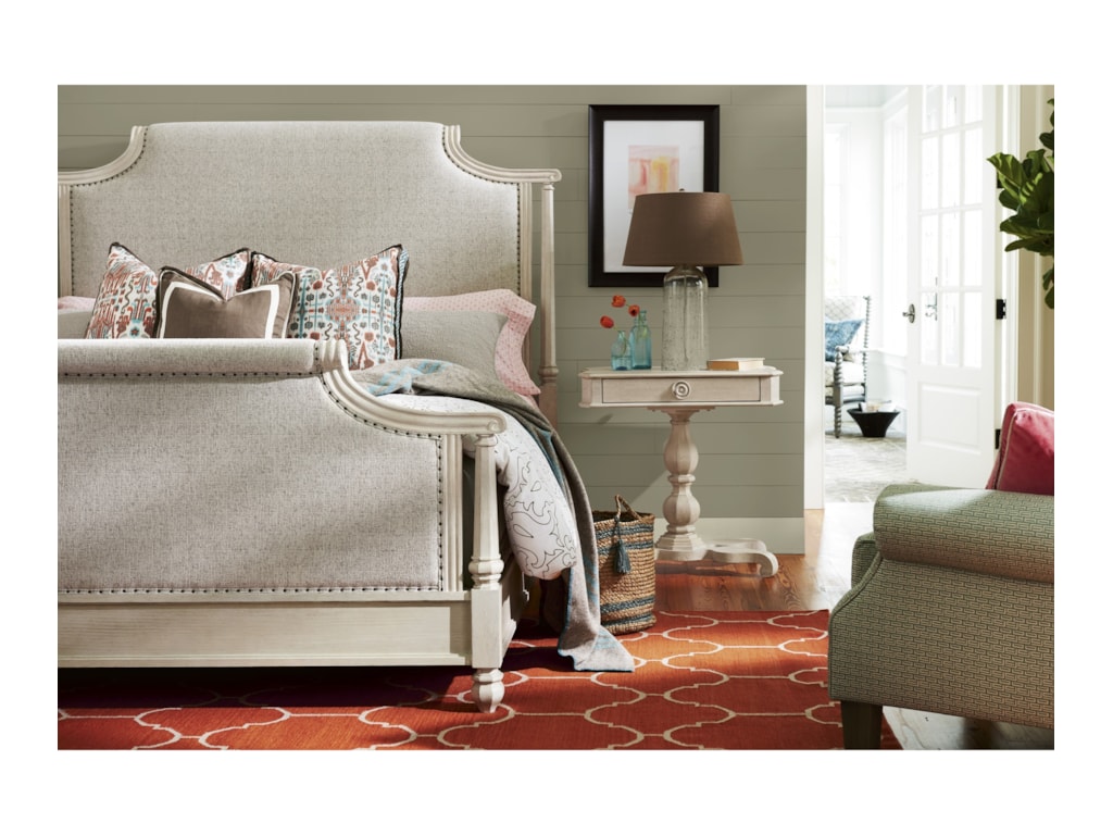 Paula Deen By Universal Cottage Veranda Upholstered King Bed With