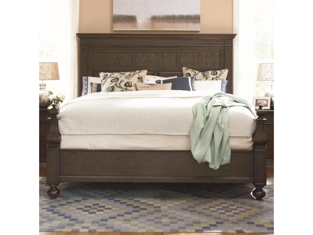 Paula Deen by Universal Down HomeQueen Aunt Peggy's Bed