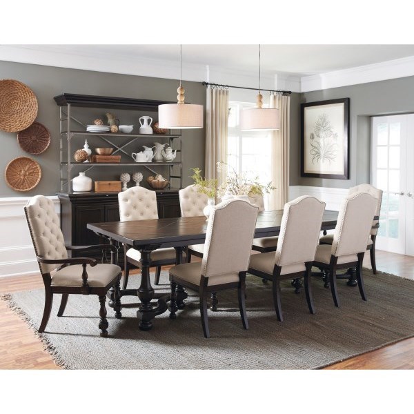 Pulaski Furniture Caldwell Dining Room Group Dunk Bright