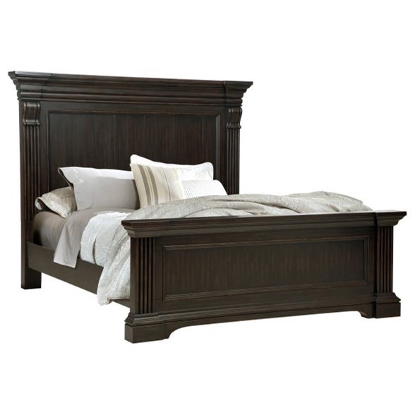 Traditional King Bed with Decorative Moulding