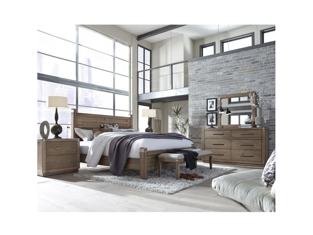 Pulaski Furniture Corridor 16Queen Poster Bed