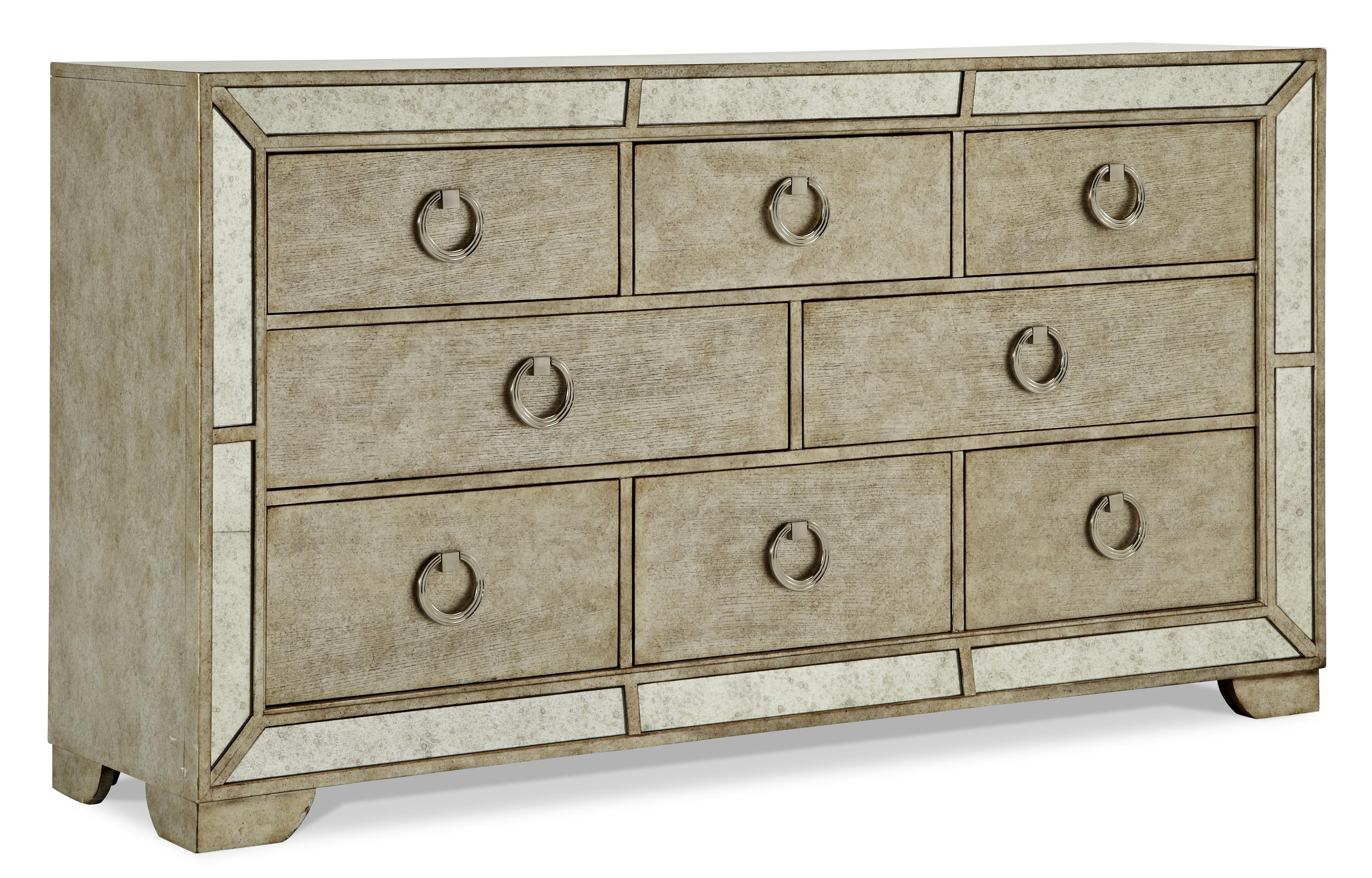 Pulaski Furniture Farrah Platnum 8 Drawer Dresser W Ring Pulls