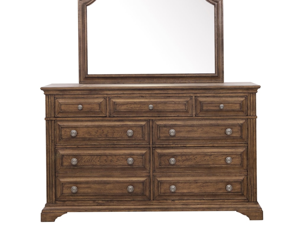 Pulaski Furniture Jackson Lake P103100 Traditional 9 Drawer