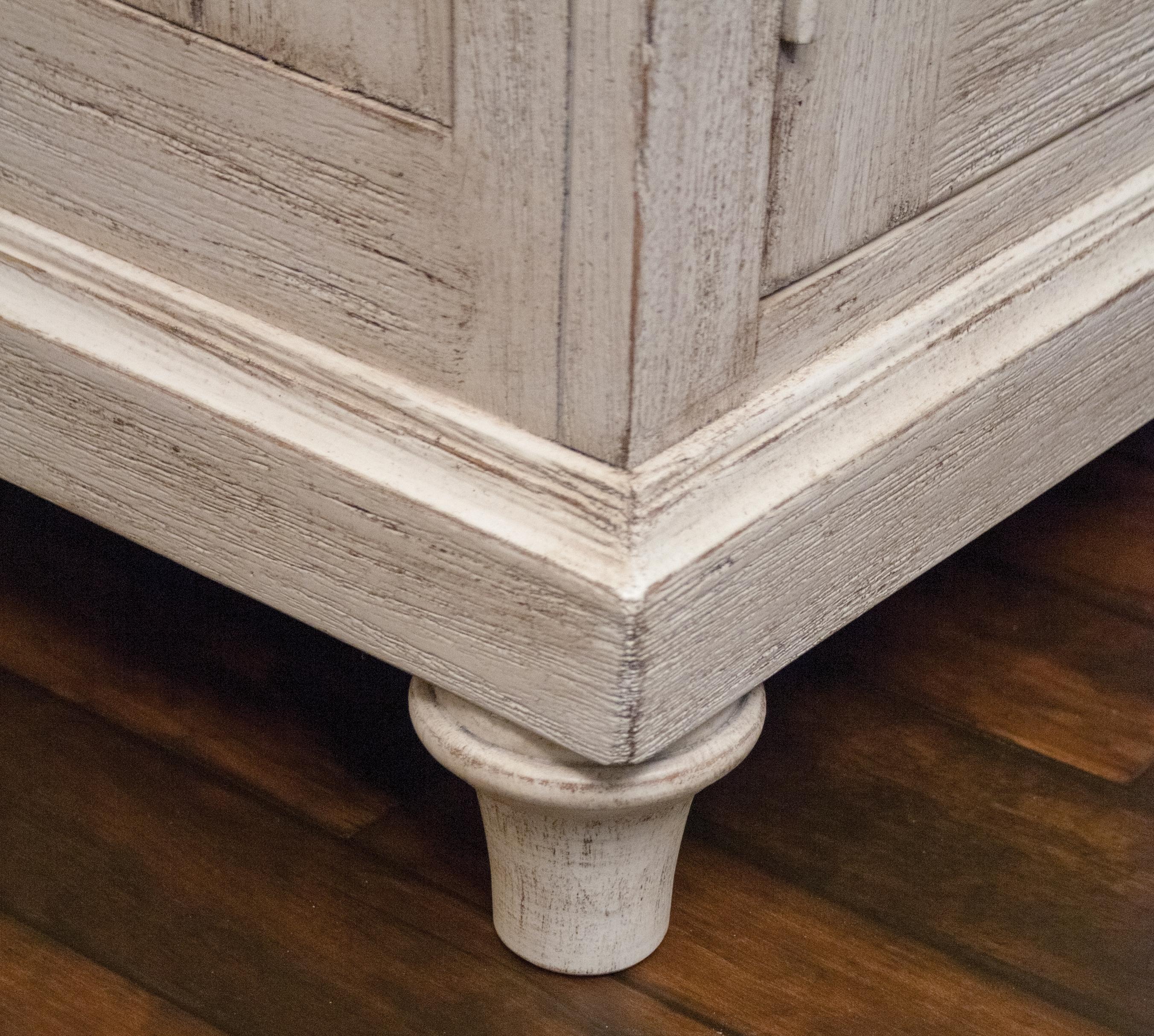 Riverside Furniture Aberdeen 21256 Weathered Server W Drawers And