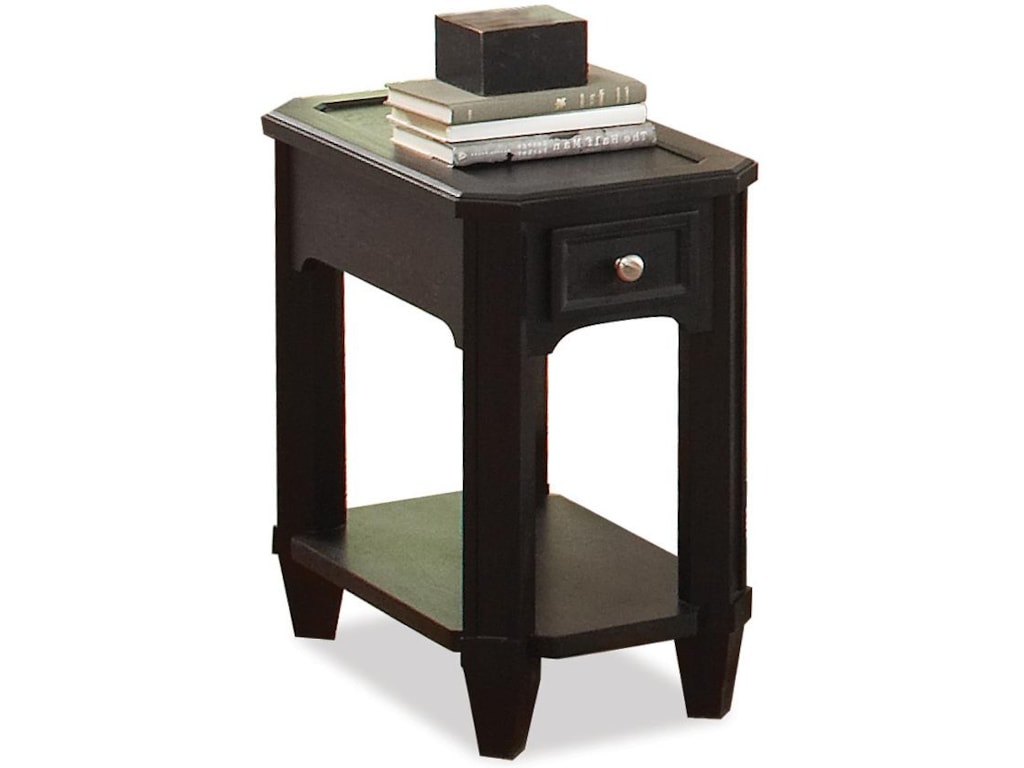 Riverside Furniture FarringtonChairside Table