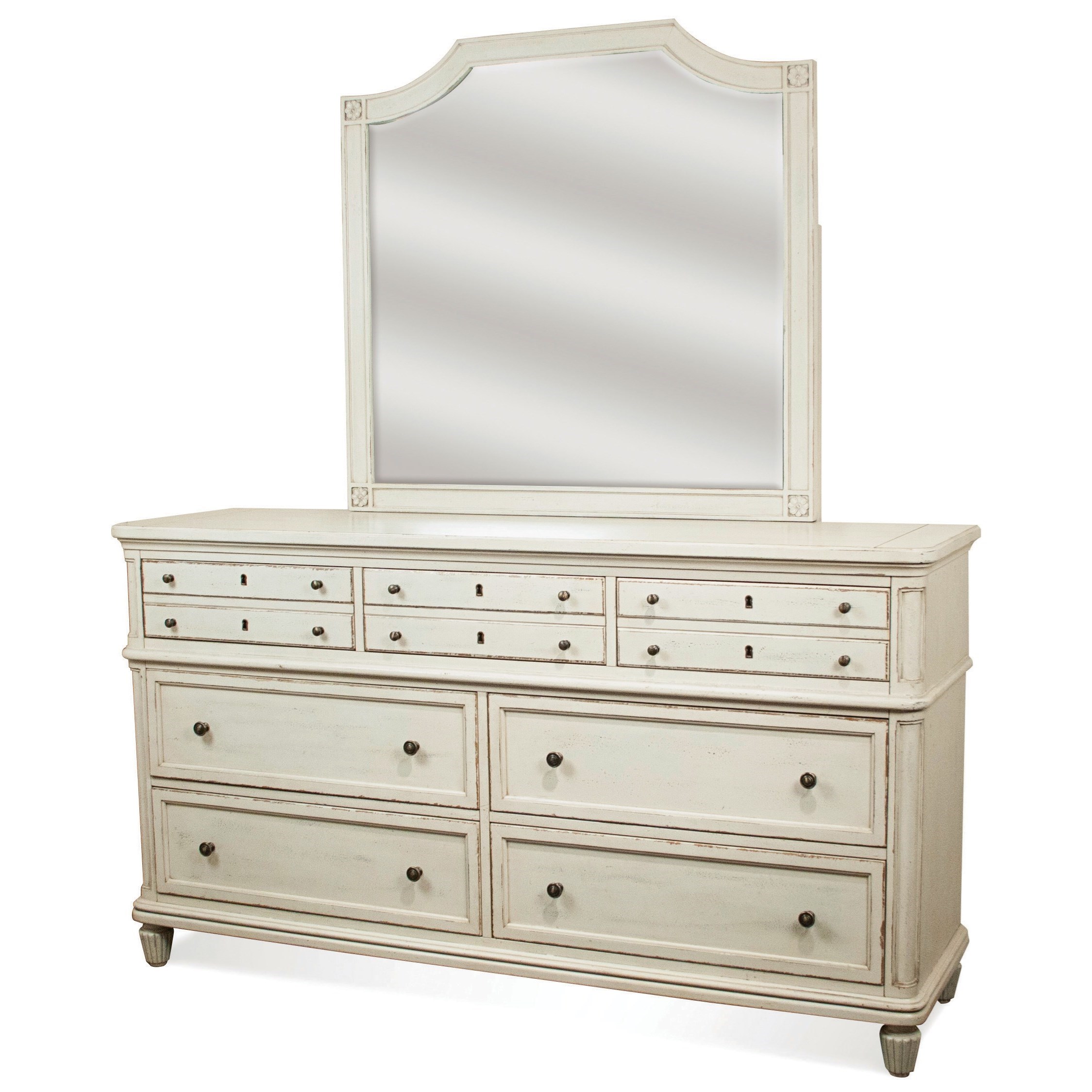 Riverside Furniture Huntleigh 7 Drawer Dresser And Mirror Combo In
