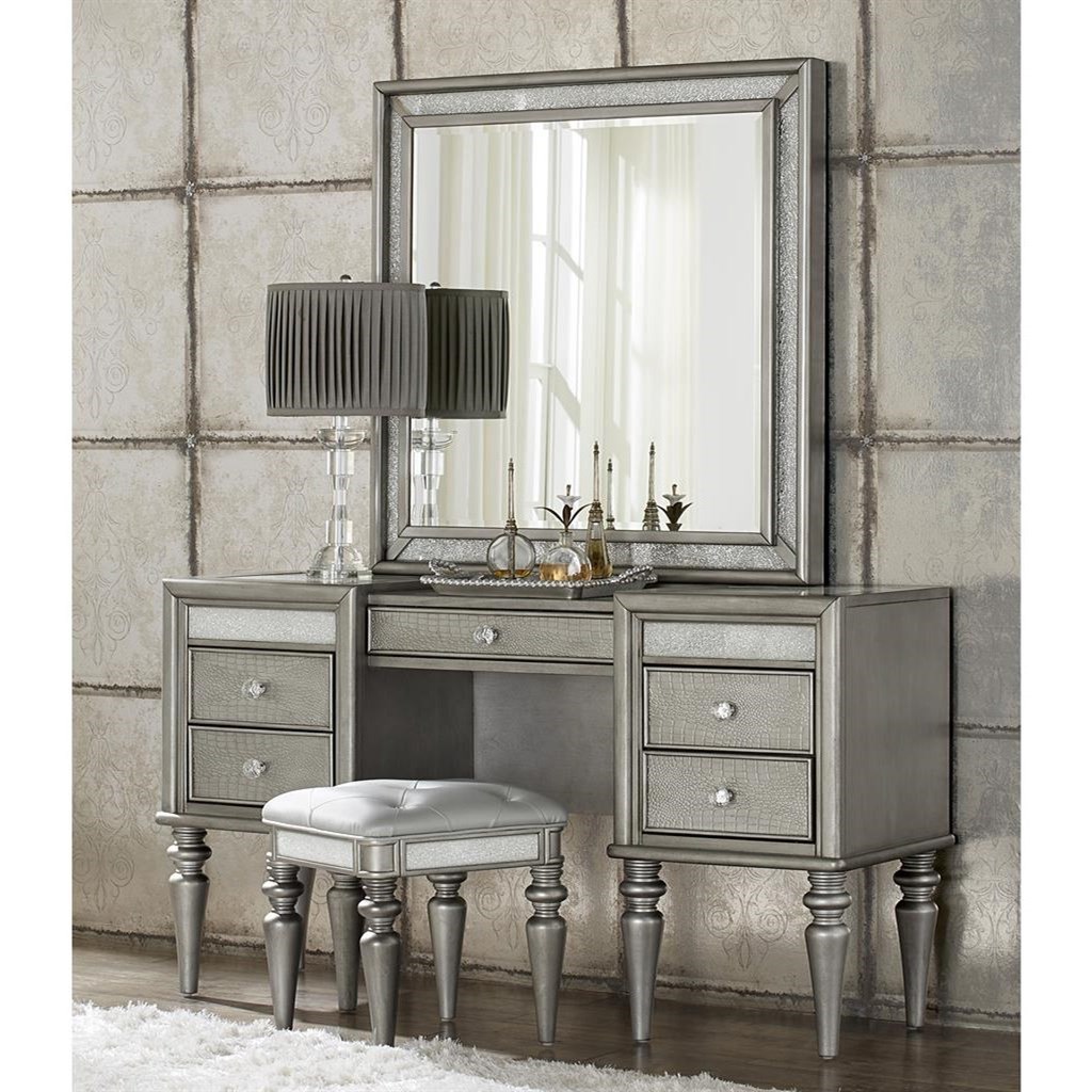 Samuel Lawrence Posh Glam 5 Drawer Vanity With Light Up Mirror And Stool Find Your Furniture Vanities Vanity Sets