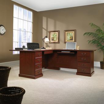 Sauder Heritage Hill 109843 Traditional Double Pedestal Executive