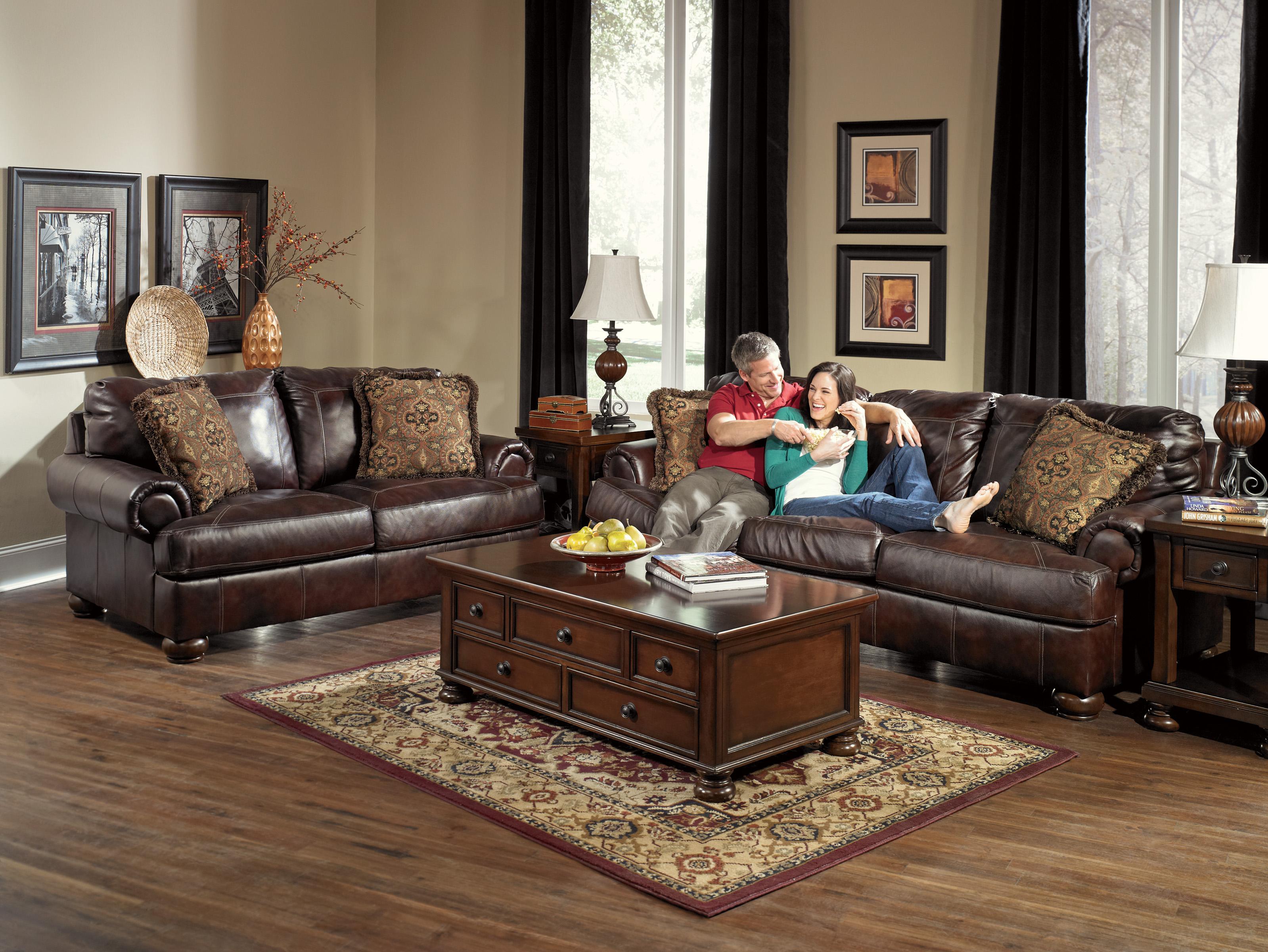 Signature Design By Ashley Haversham Traditional Stationary Loveseat With Bun Wood Feet Rotmans Loveseats