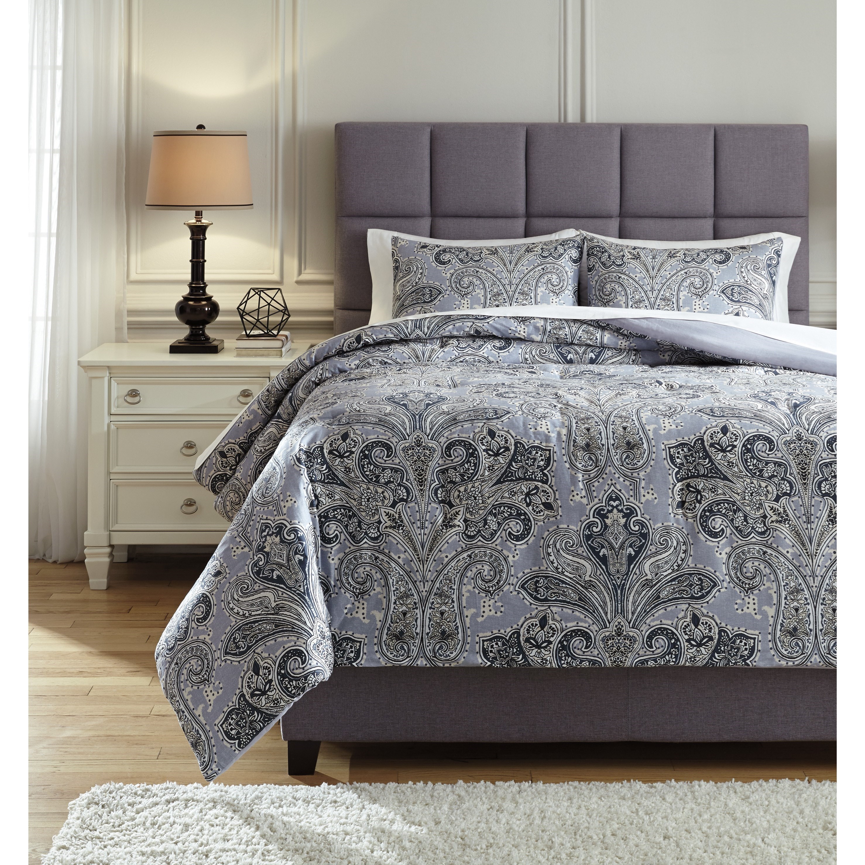 Signature Design By Ashley Bedding Sets King Susannah Blue Cream