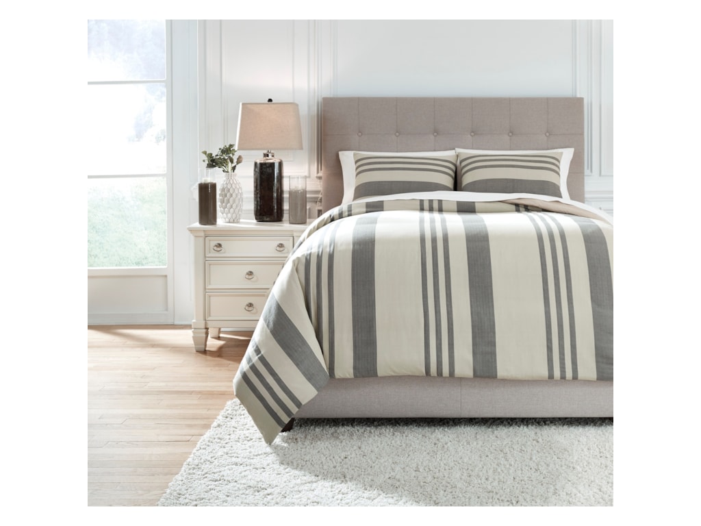 Signature Design By Ashley Bedding Sets Q701003k King Schukei