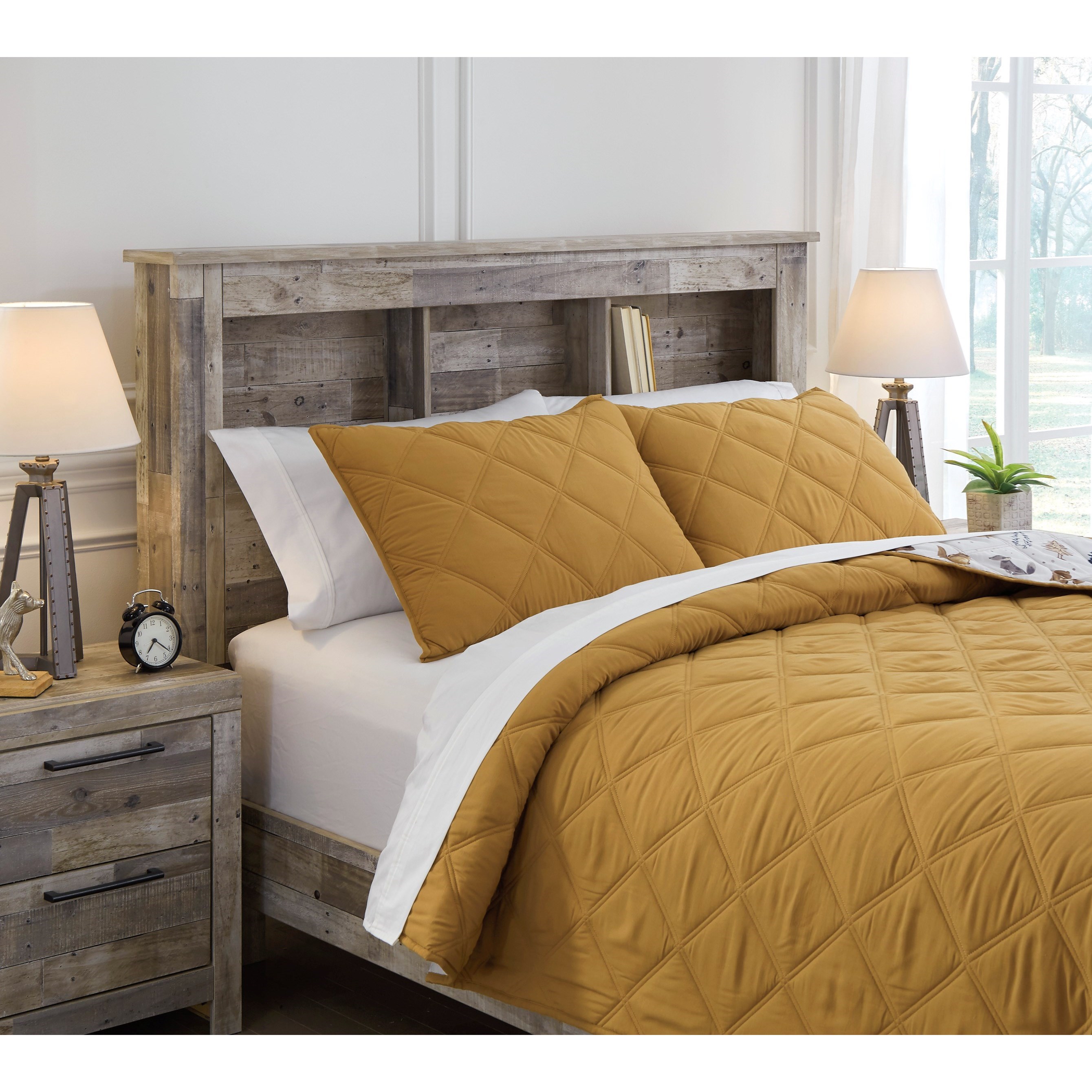 Signature Design By Ashley Bedding Sets Full Cooperlen Golden Brown Quilt Set Value City Furniture Bedding Sets