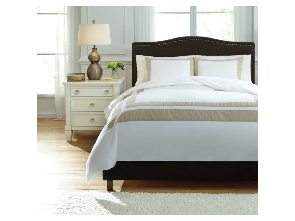 Signature Design By Ashley Bedding Sets Q754003q Queen Andor White Signature Design By Ashley Bedding Setsqueen Andor White Sand Duvet Cover Set