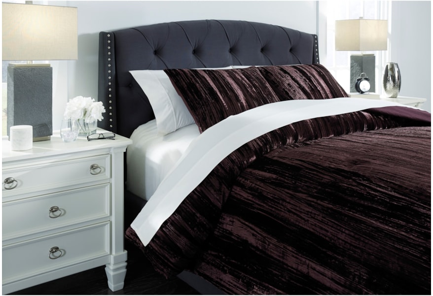 Vendor 3 Bedding Sets 0179146 Queen Wanete Wine Comforter Set Becker Furniture Bedding Sets