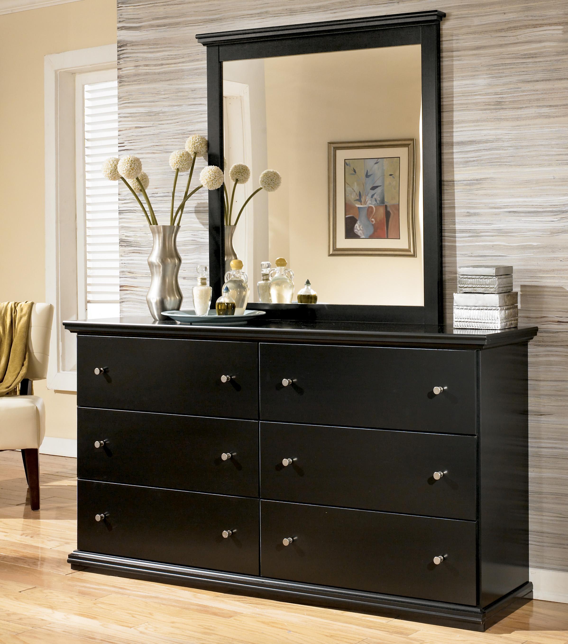 Signature Design By Ashley Maribel B138 31 Casual Cottage 6 Drawer Dresser With Metal Knobs Northeast Factory Direct Dressers