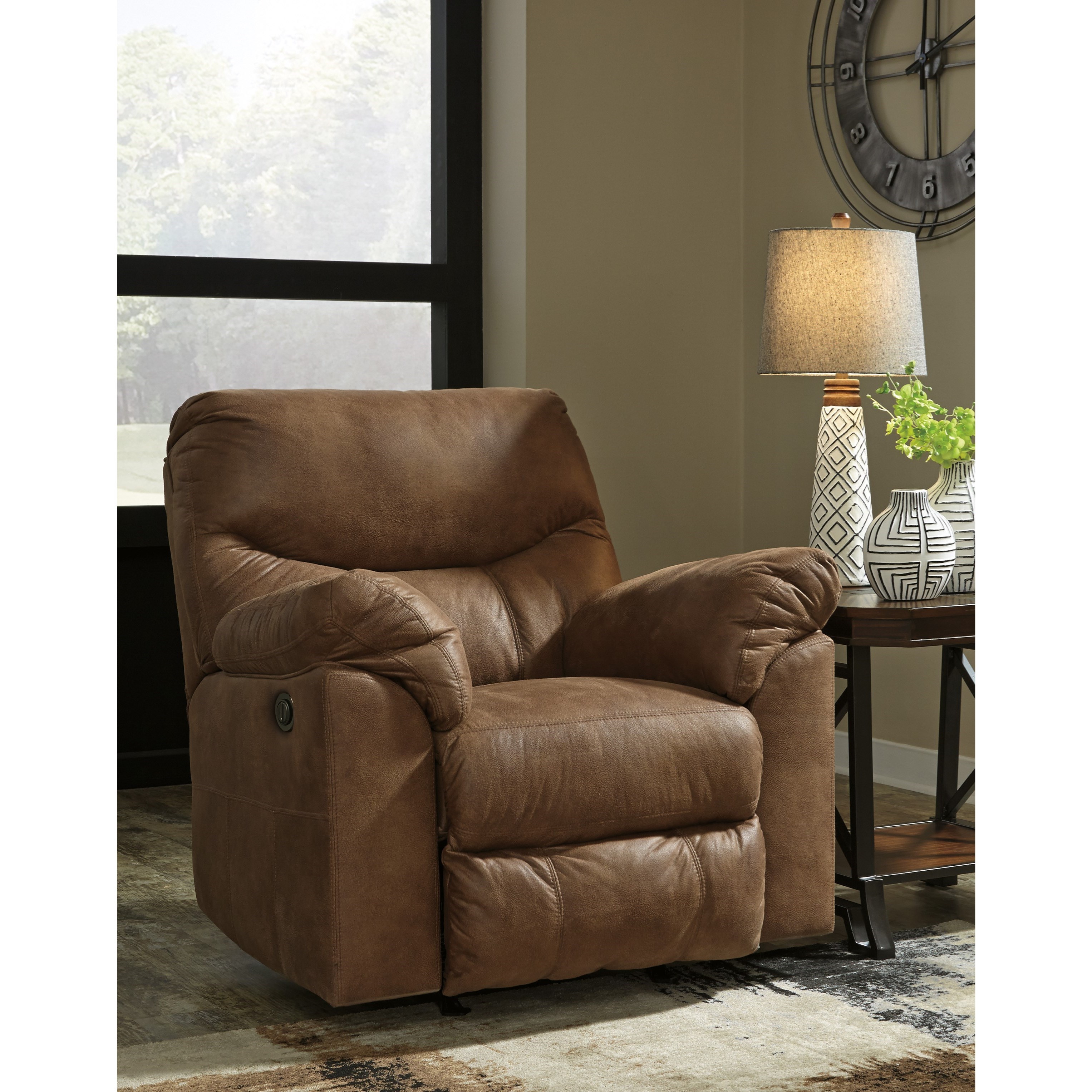 Vendor 3 Boxberg 3380298 Casual Power Rocker Recliner With Pillow
