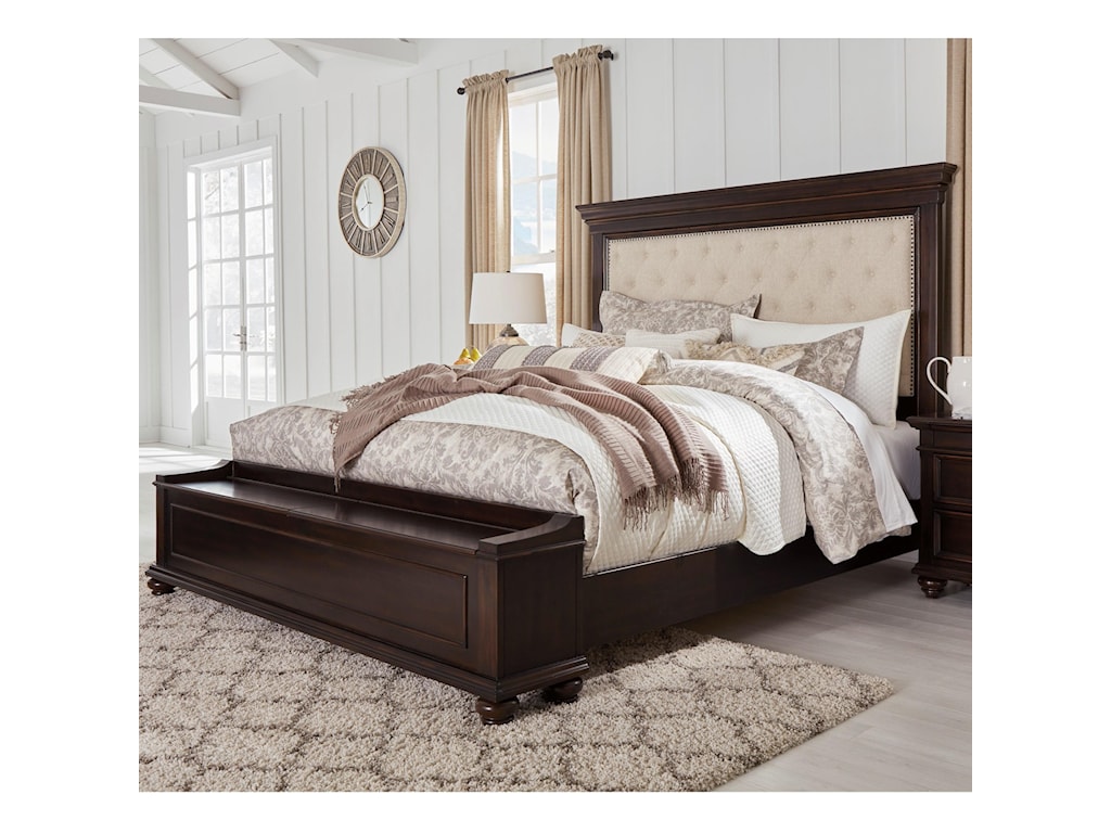 Signature Design By Ashley Brynhurst Traditional King Upholstered Bed With Footboard Storage Bench Royal Furniture Upholstered Beds