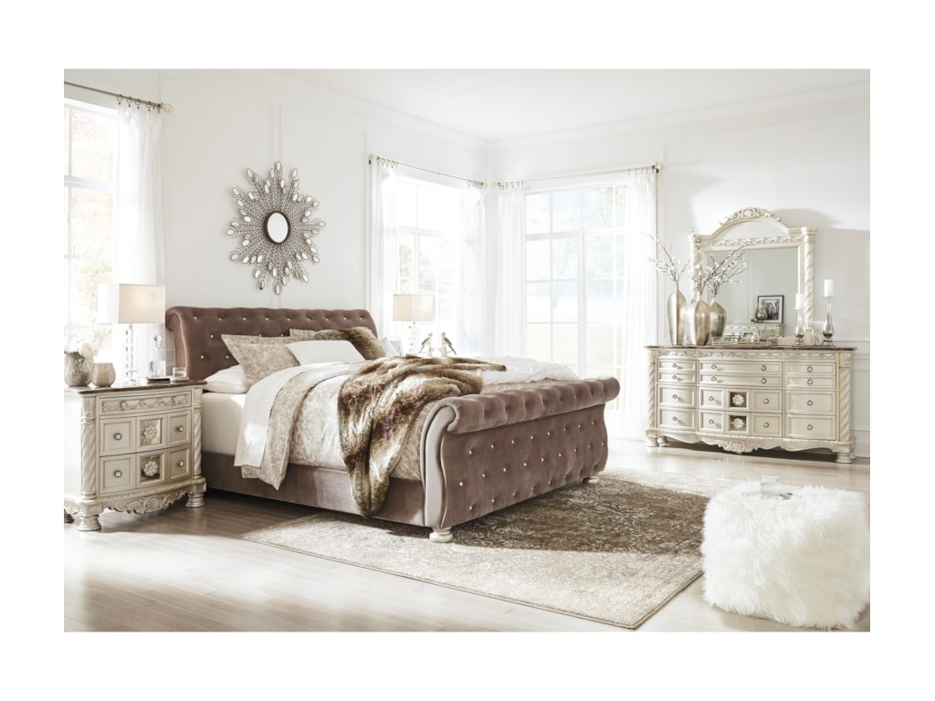 Signature Design By Ashley Cimore Queen Bedroom Group Royal Signature Design By Ashley Cimorequeen Bedroom Group