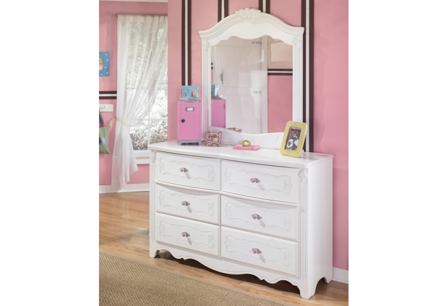 Signature Design By Ashley Exquisite Country Style 6 Drawer