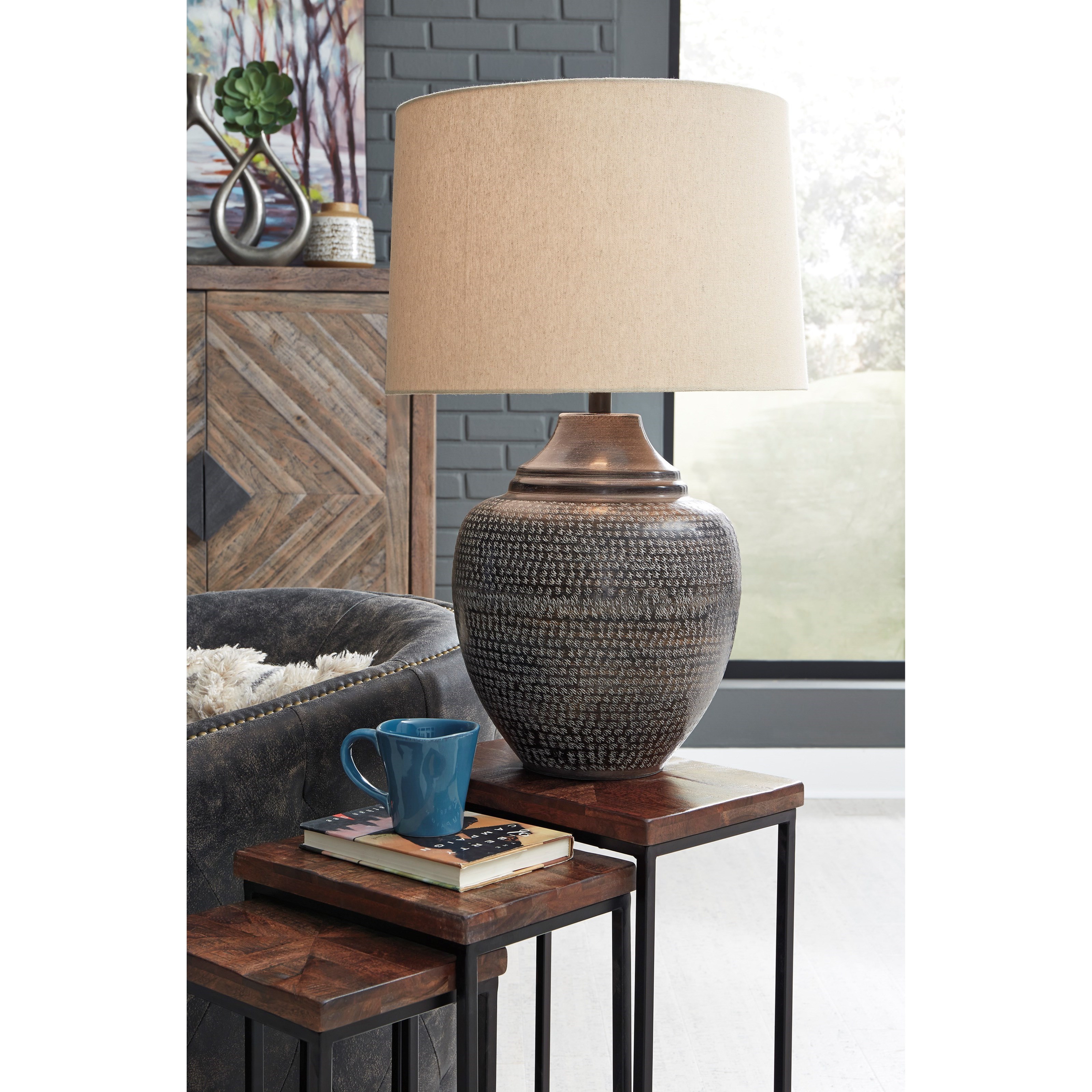 Signature Design By Ashley Lamps Casual Olinger Brown Metal Table Lamp Value City Furniture Table Lamps
