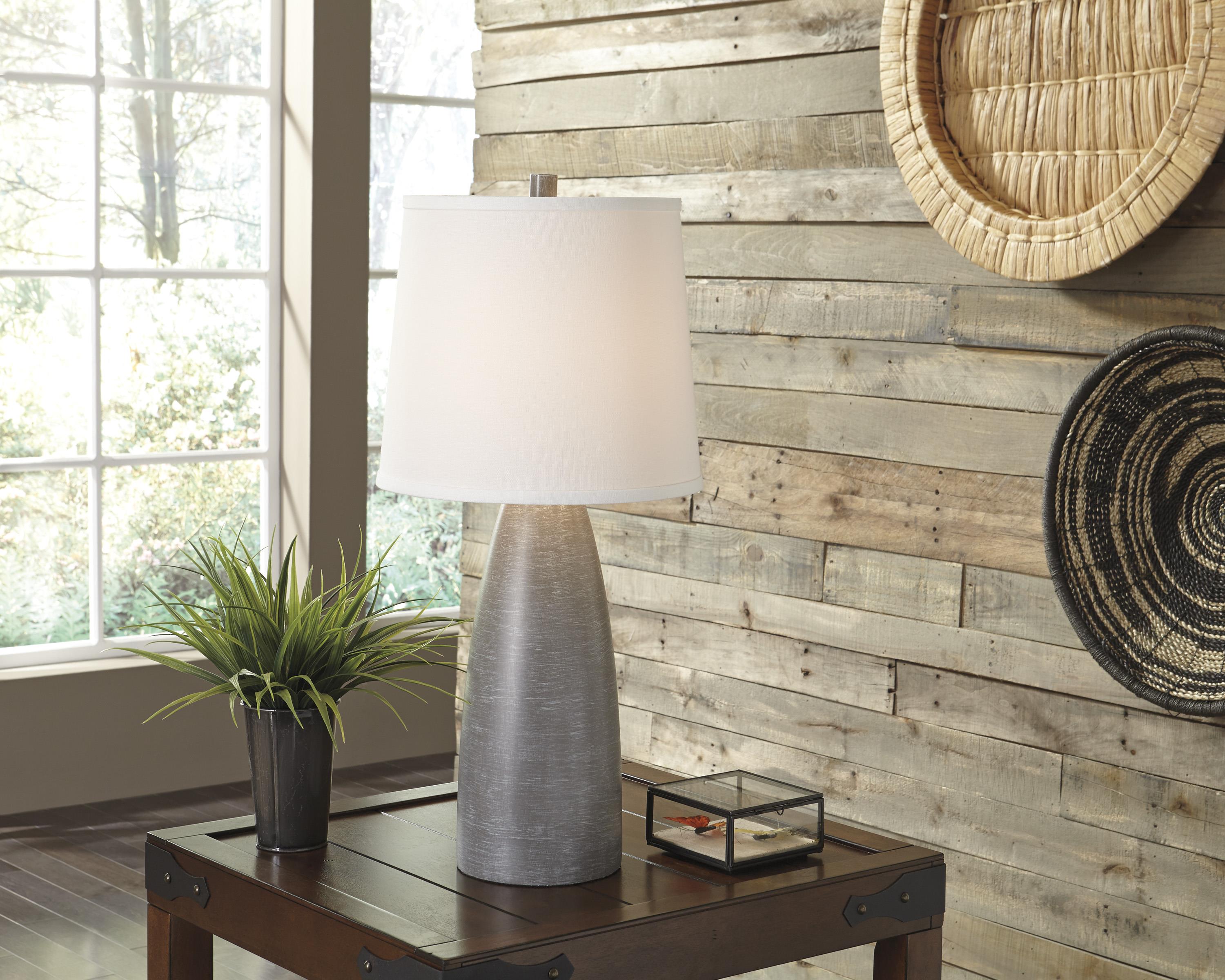 amergin table lamp