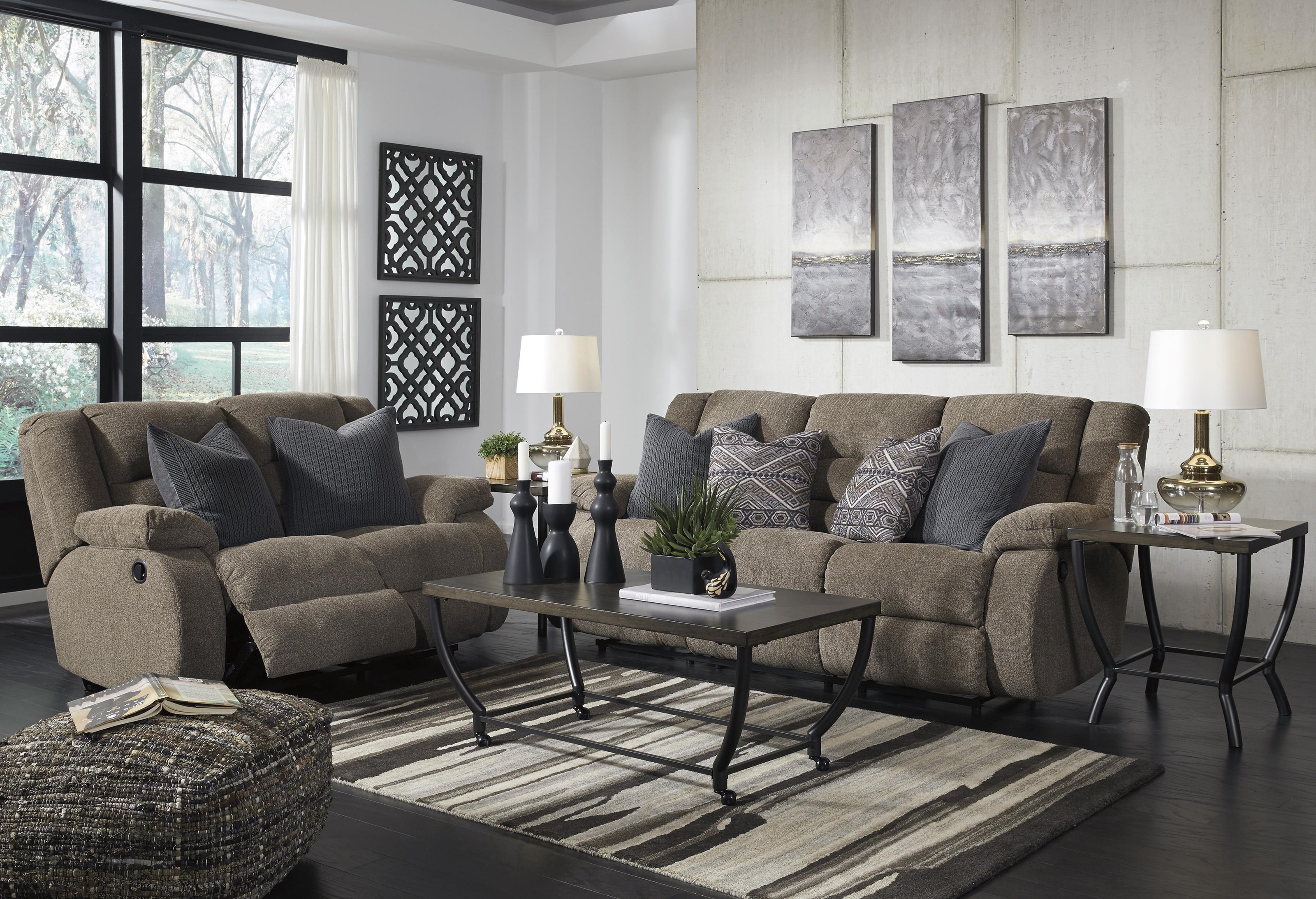 Signature Design By Ashley Nason 1580488 Reclining Sofa