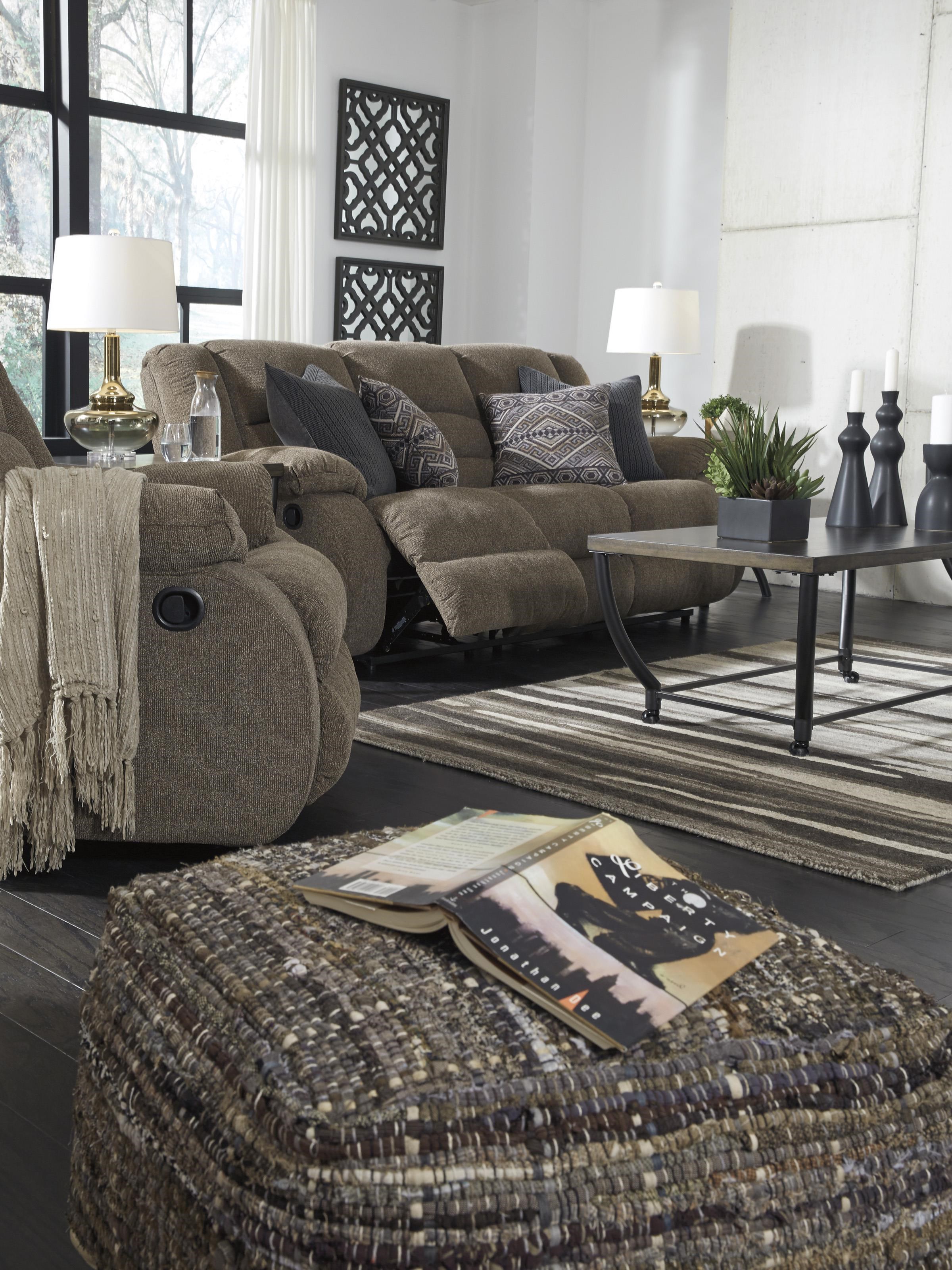 Signature Design By Ashley Nason 1580488 Reclining Sofa